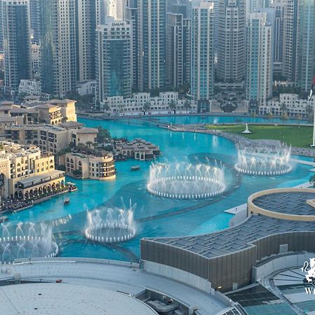 Westminster Dubai Mall Bagian luar foto The Dubai Fountains