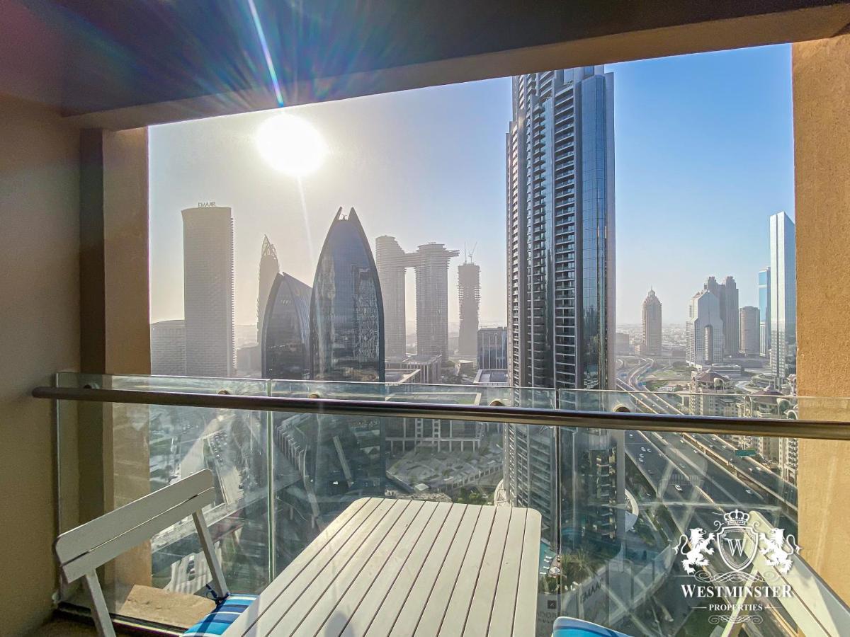 Westminster Dubai Mall Bagian luar foto View from a balcony