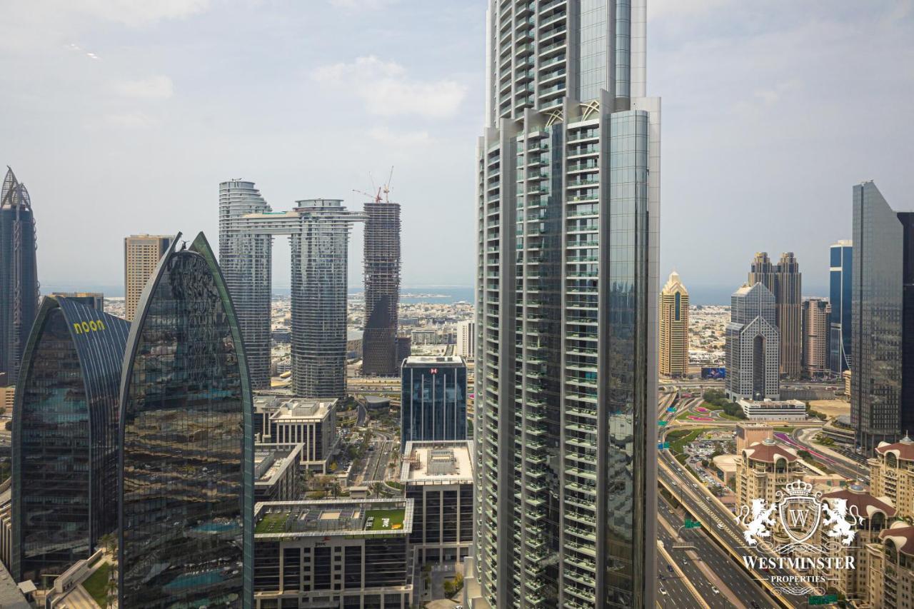 Westminster Dubai Mall Bagian luar foto View of the complex