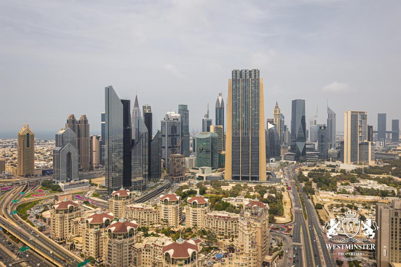 Westminster Dubai Mall Bagian luar foto The skyline of the city of Tel Aviv