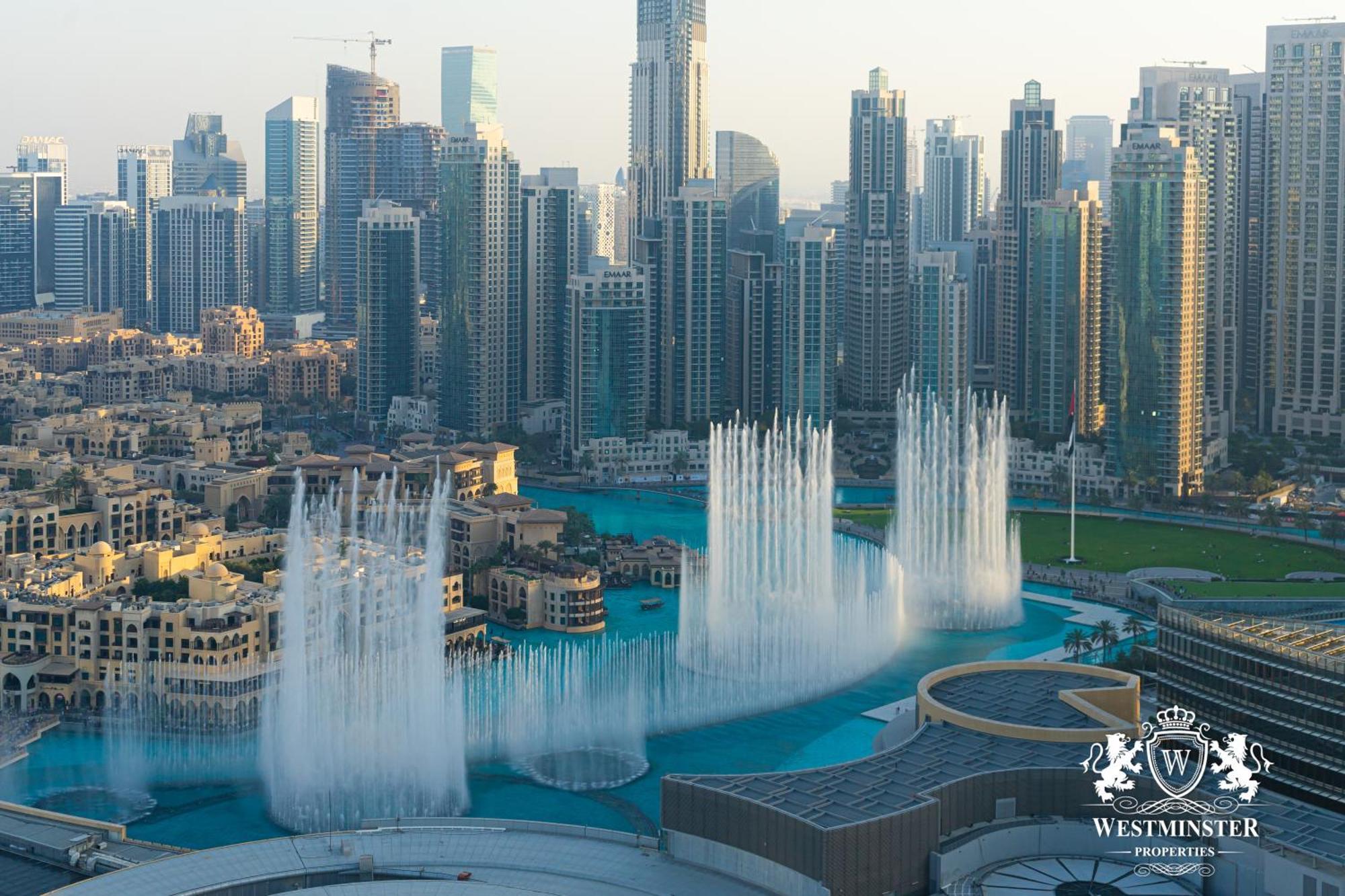 Westminster Dubai Mall Bagian luar foto