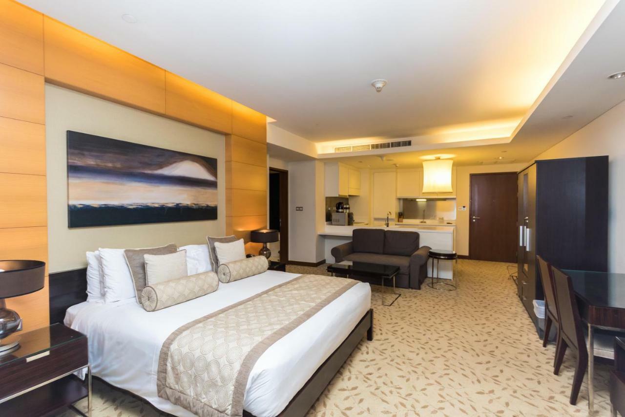 Westminster Dubai Mall Bagian luar foto A typical studio apartment
