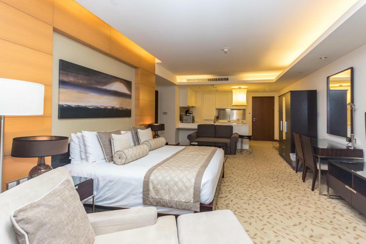 Westminster Dubai Mall Bagian luar foto A suite at the hotel